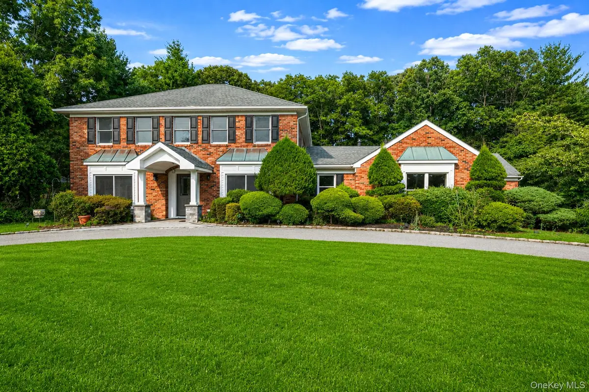 10 Springmeadow Drive, Kings Park, NY 11754 - #1