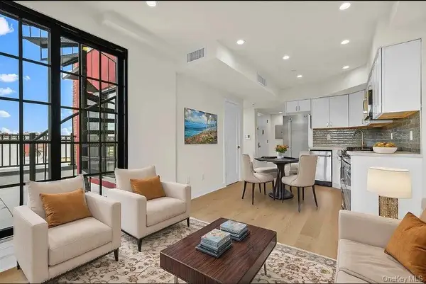2525 31st Avenue #7A, Astoria, NY 11106
