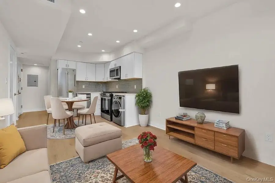 2525 31st Avenue #7A, Astoria, NY 11106 - #2