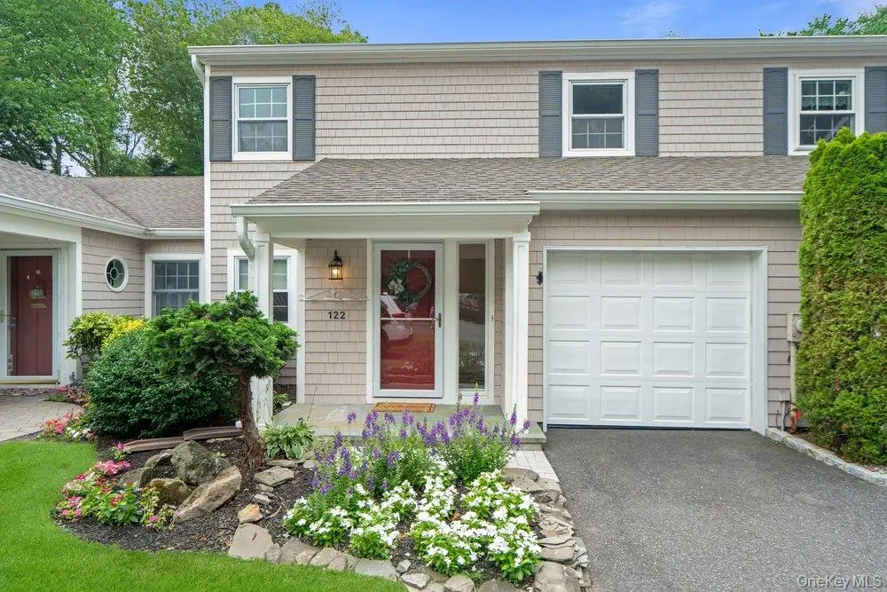 122 Corral Lane, Bay Shore, NY 11706 - #1
