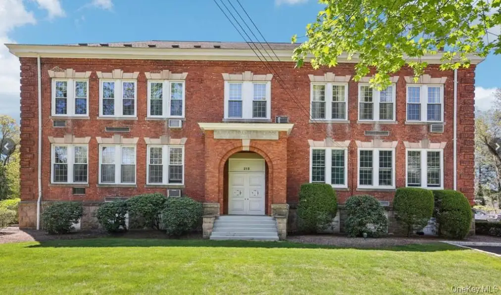 215 Washington Street #19, Tappan, NY 10983 - #1