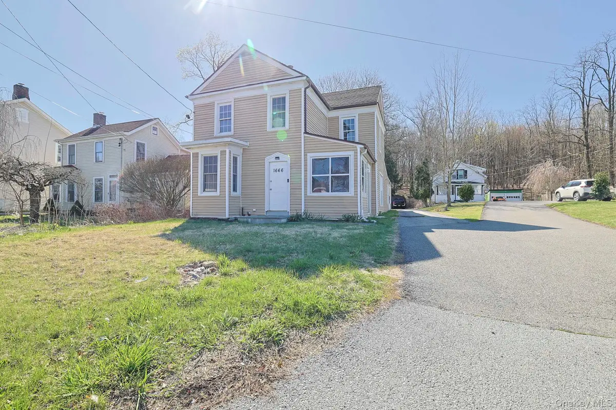 1666 Main Street, Pleasant Valley, NY 12569 - #1