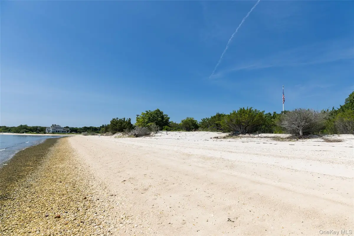 Address Withheld By Seller, Peconic, NY 11958 - #1