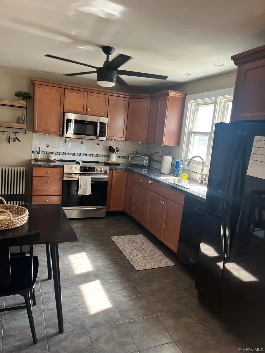 1067 Codwise Street, Kingston, NY 12401 - #2