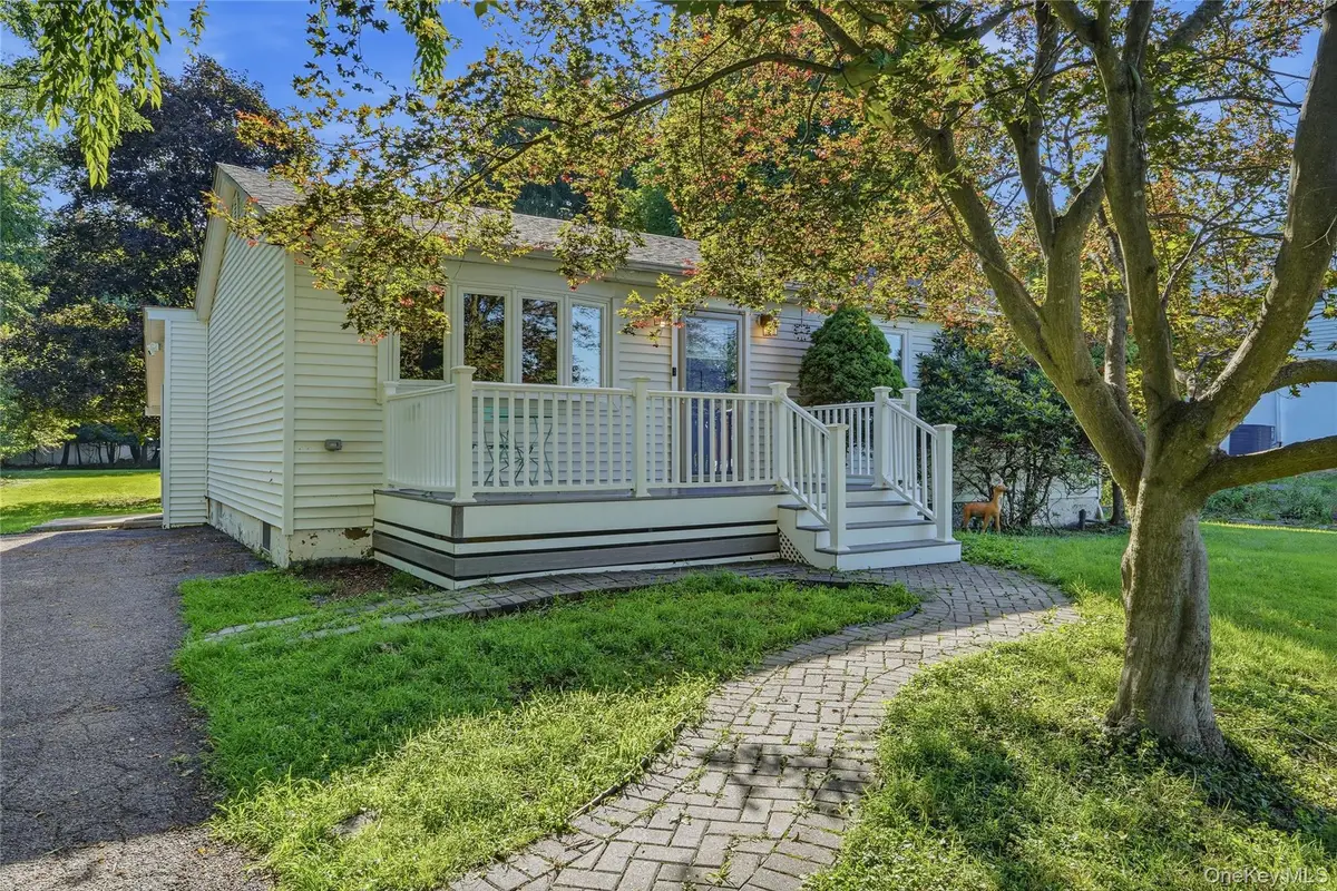 15 Lincoln Drive, Washingtonville, NY 10992 - #1