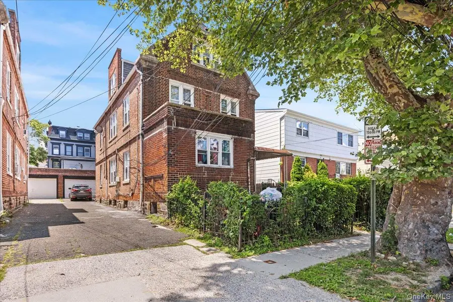 32 S 8th Avenue, Mount Vernon, NY 10550 - #2