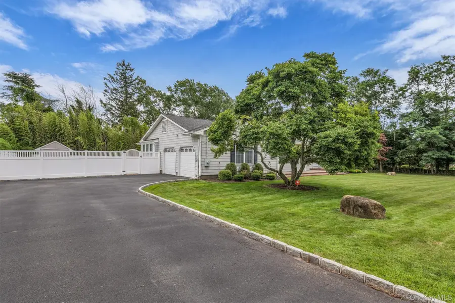 383 Munsell Road, East Patchogue, NY 11772 - #3