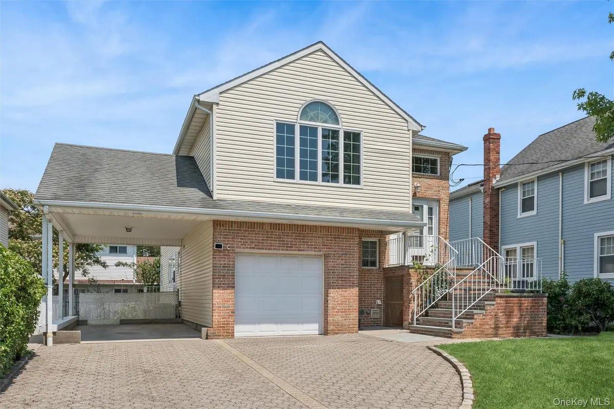 62 Crosby Avenue, Albertson, NY 11507 - #1