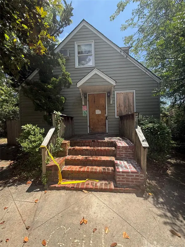 57 Clinton Avenue, Patchogue, NY 11772
