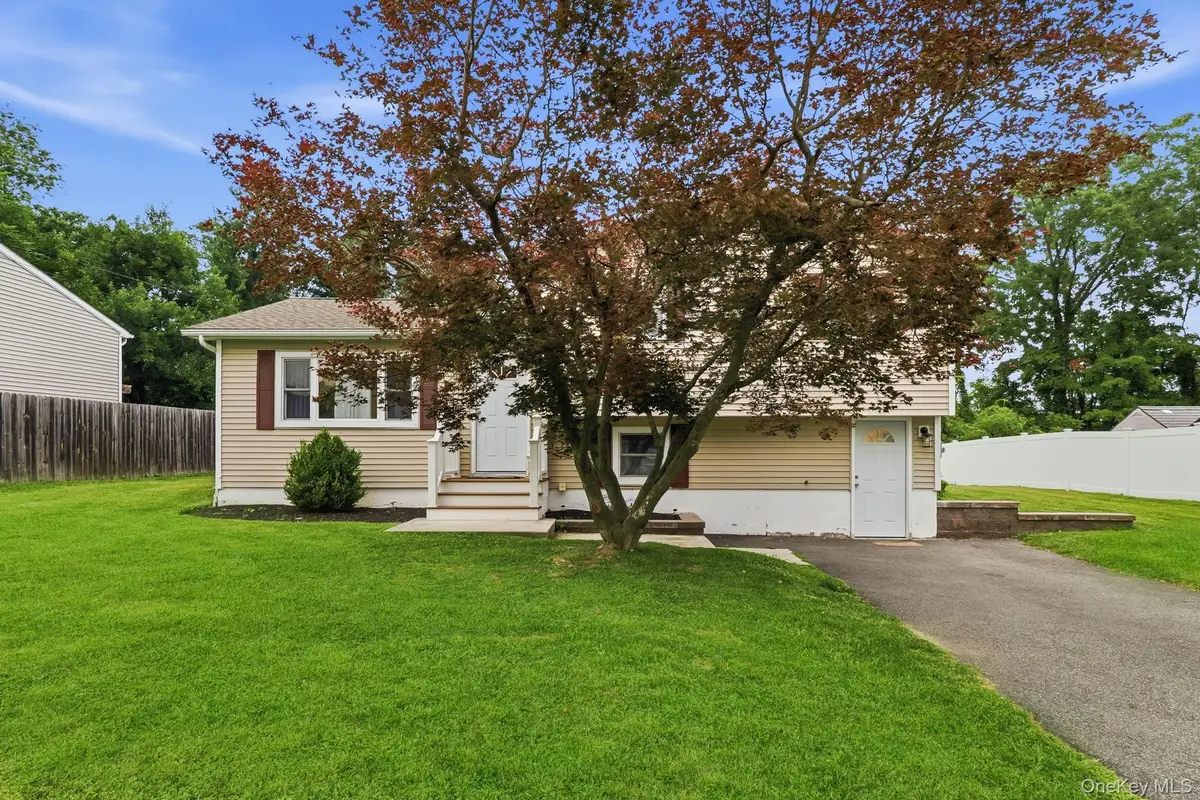 47 Riverview Drive, Fishkill, NY 12524 - #1