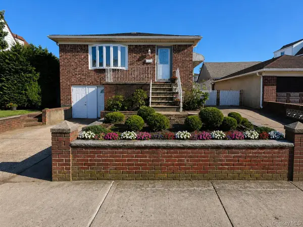 95-14 159th Avenue, Howard Beach, NY 11414