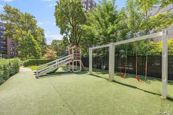 87-10 51 Avenue #4R, Elmhurst, NY 11373