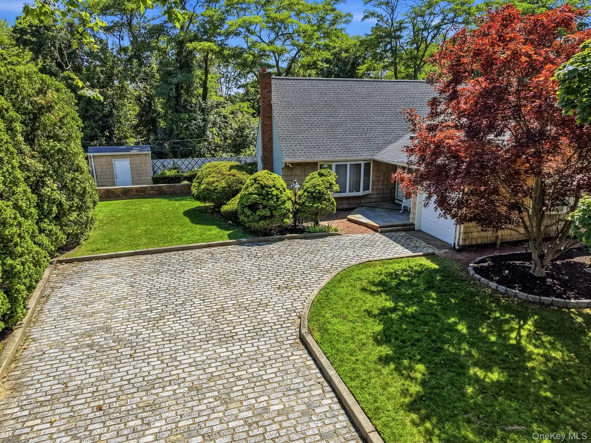 10 Arcadia Drive, Dix Hills, NY 11746 - #1