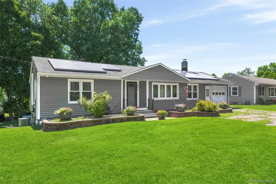 625 Gidney Avenue, Newburgh, NY 12550 - #2