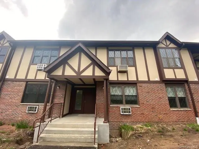 493 Sierra Vista Lane, Valley Cottage, NY 10989 - #2
