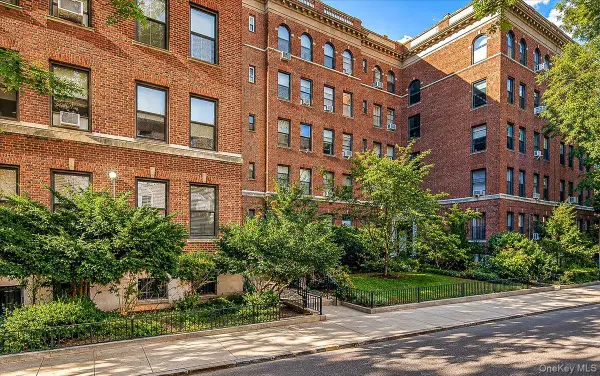 37-28 80th Street #31, Jackson Heights, NY 11372