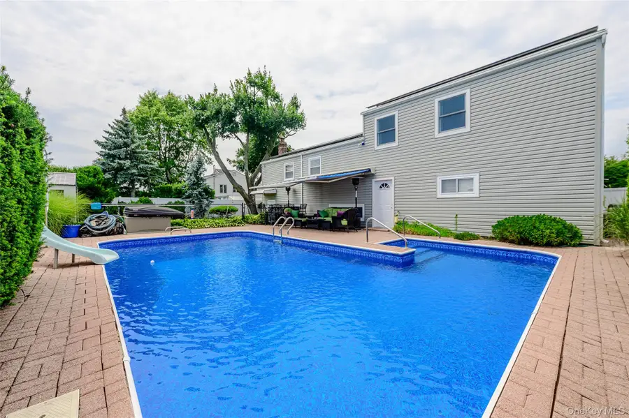 262 Rose Street, Massapequa Park, NY 11762 - #2
