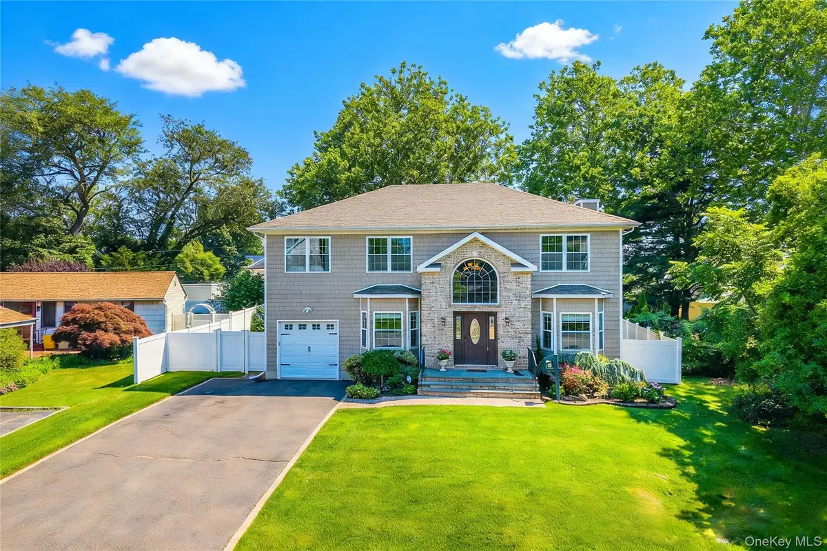 62 Georgia Drive, Syosset, NY 11791 - #1