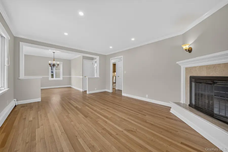 37 Harding Avenue, Valhalla, NY 10595 - #3
