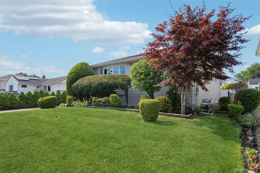 258 Aster Street, Massapequa Park, NY 11762 - #2