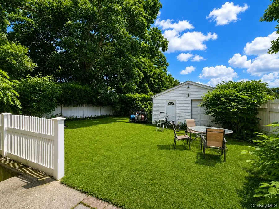 64 Cedarhurst Avenue, Selden, NY 11784 - #2