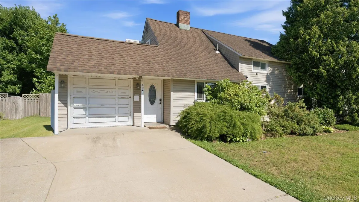 47 Greenvale Lane, Levittown, NY 11756 - #1