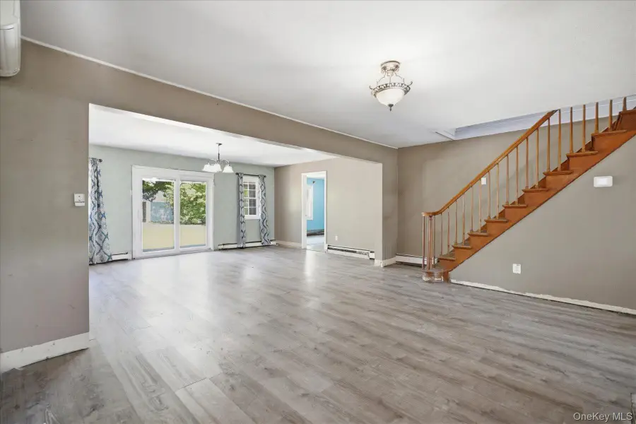47 Greenvale Lane, Levittown, NY 11756 - #2