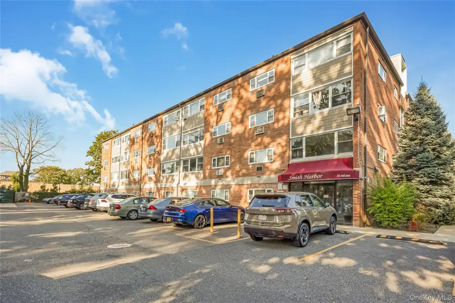 222 Smith Street #1B, Freeport, NY 11520 - #2