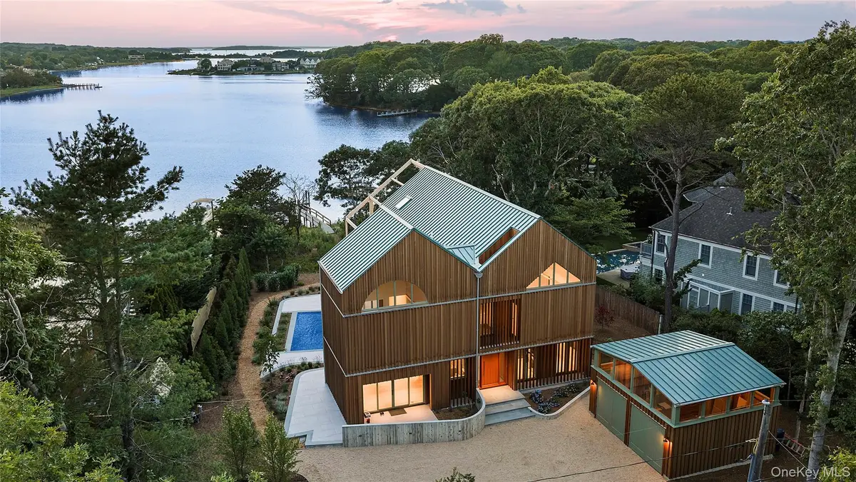 25 Bluff Point Road, Sag Harbor, NY 11963 - #1
