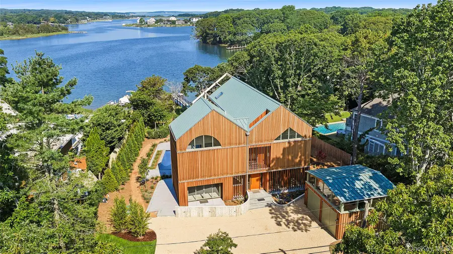 25 Bluff Point Road, Sag Harbor, NY 11963 - #3
