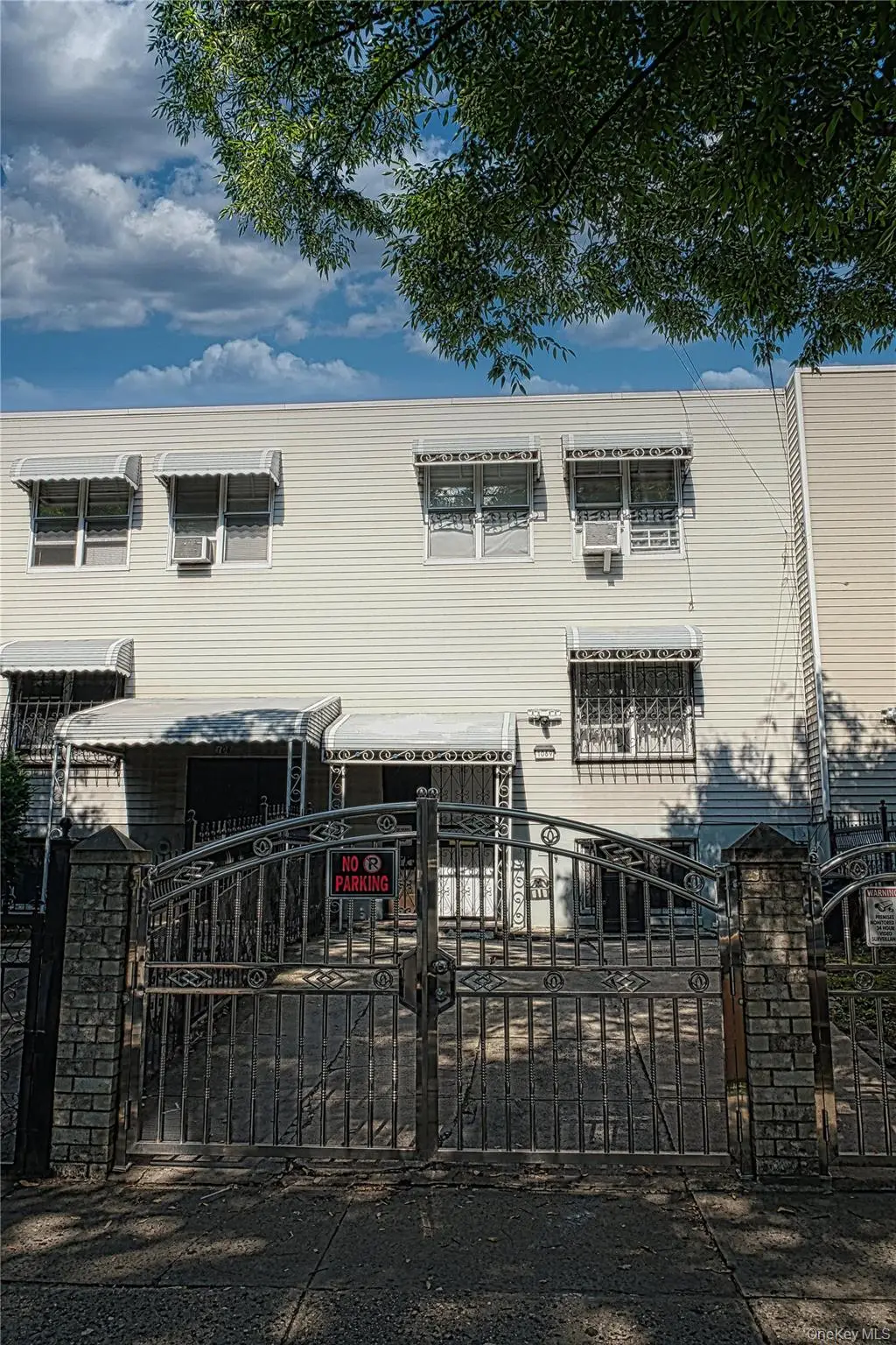 1069 Simpson Street, Bronx, NY 10459 - #1