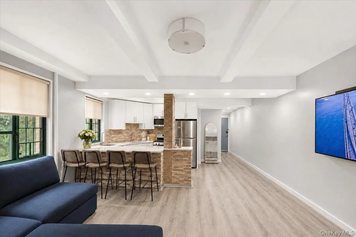2160 E Tremont Avenue #3B, Bronx, NY 10462 - #1