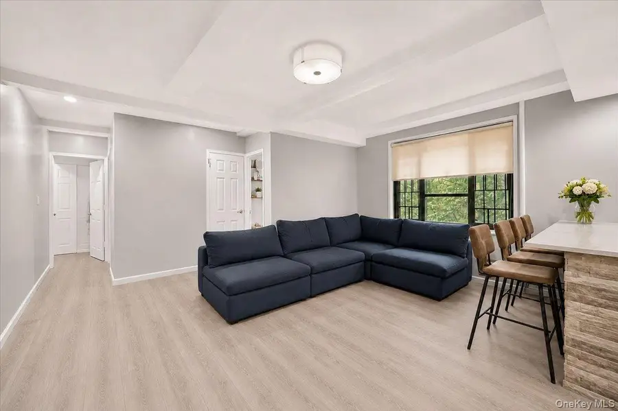2160 E Tremont Avenue #3B, Bronx, NY 10462 - #2