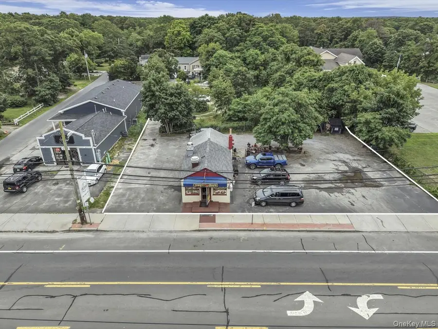 669 Flanders Road, Flanders, NY 11901 - #2