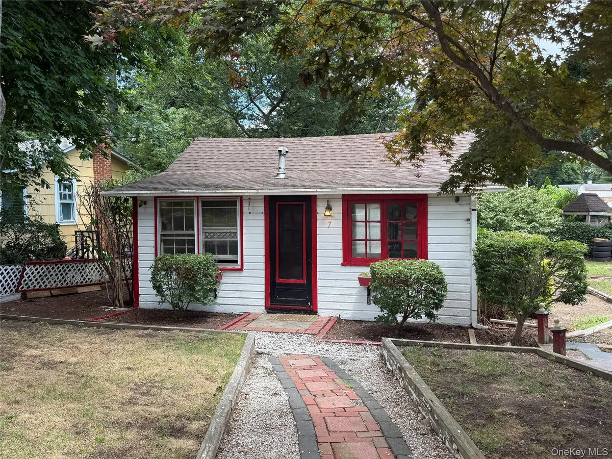 7 Connelly Drive, Lake Grove, NY 11755 - #1