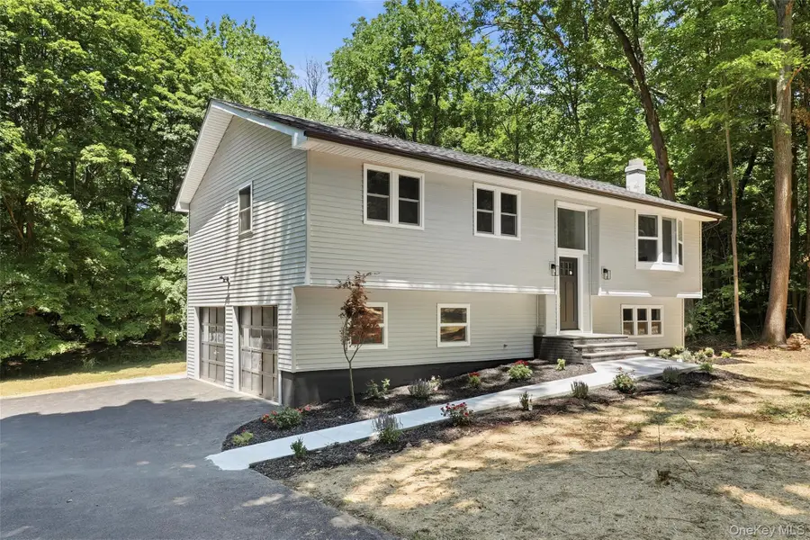 6 Vanessa Lane, Staatsburg, NY 12580 - #2