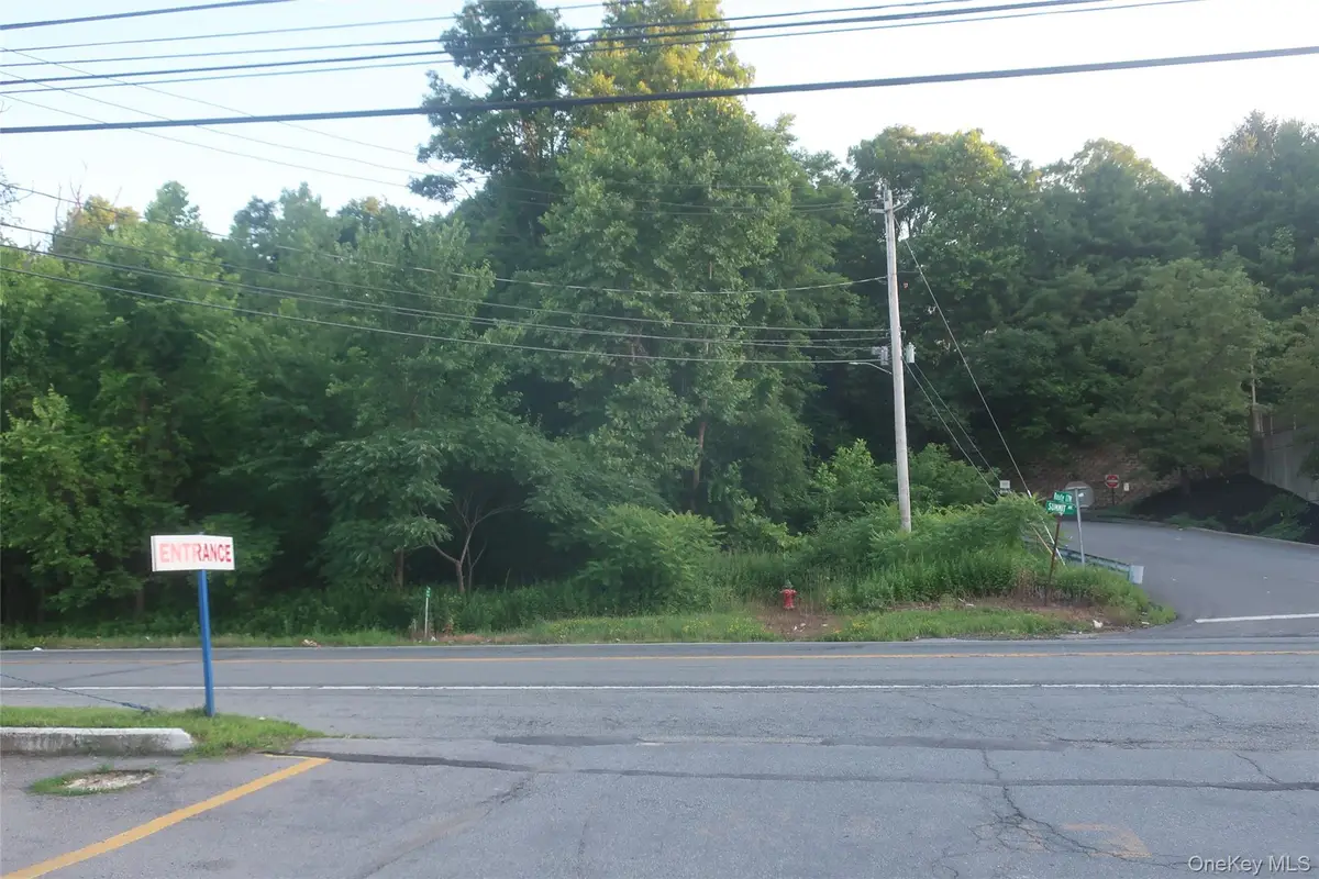 25 Rt-17m, Monroe, NY 10950 - #1