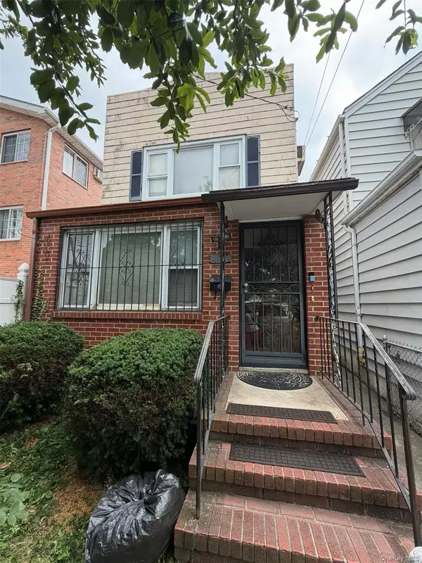4641 161st Street, Flushing, NY 11358