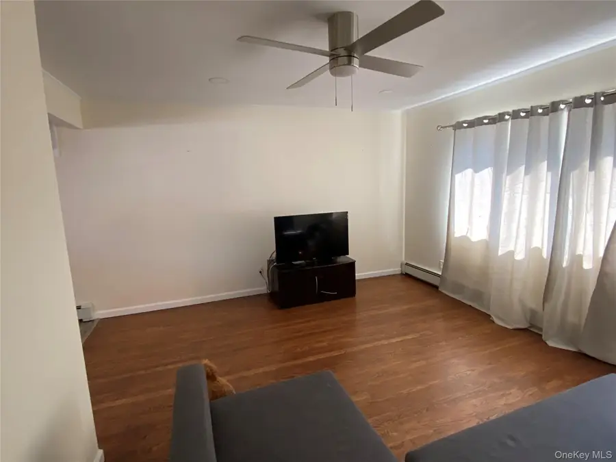 661 Tabor Place, East Meadow, NY 11554 - #3