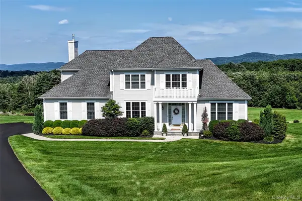 46 Mansion Ridge Boulevard, Monroe, NY 10950
