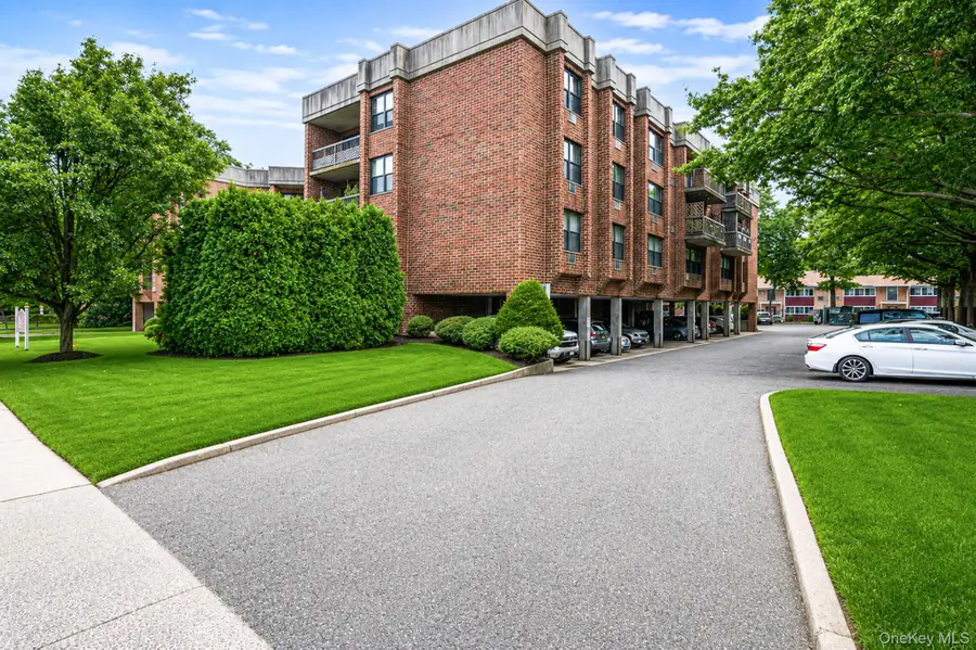 380 Fulton Street #G2, Farmingdale, NY 11735 - #2