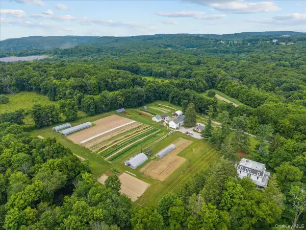 123-179 Sisters Hill Road, Stanfordville, NY 12581