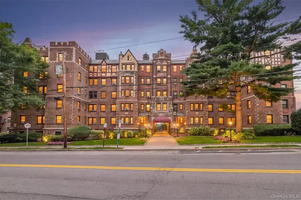 23 Old Mamaroneck Rd #Apt. 5Q, White Plains, NY 10605
