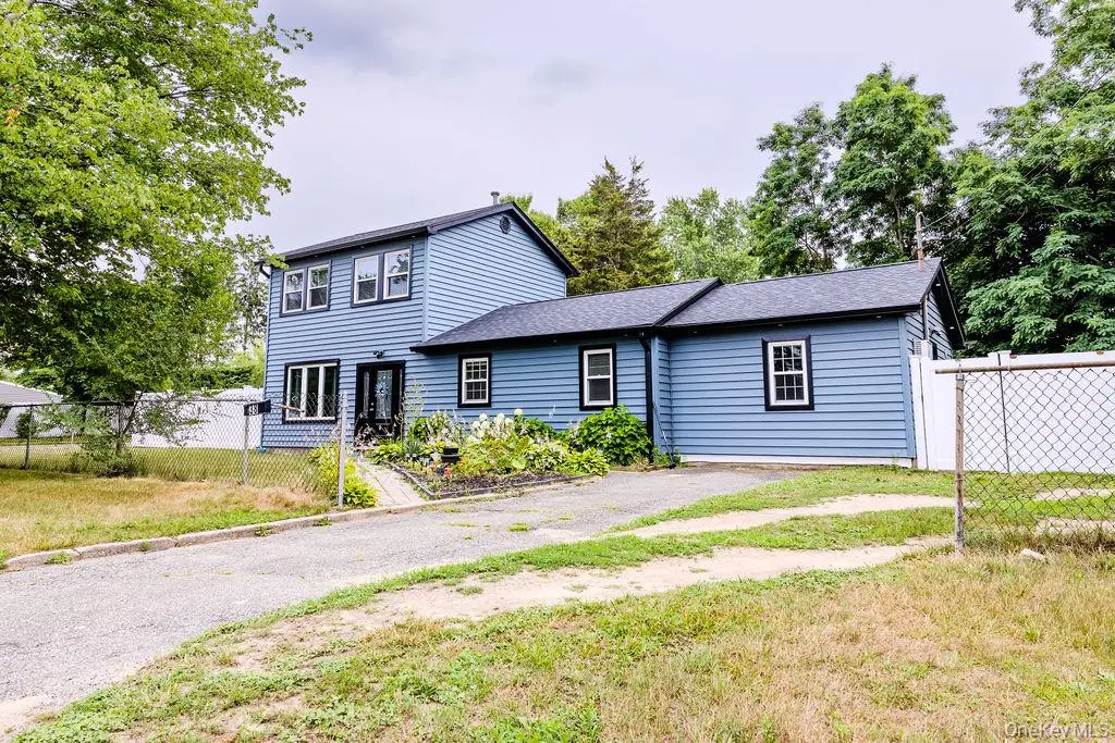38 Tamarack Street, Central Islip, NY 11722 - #1