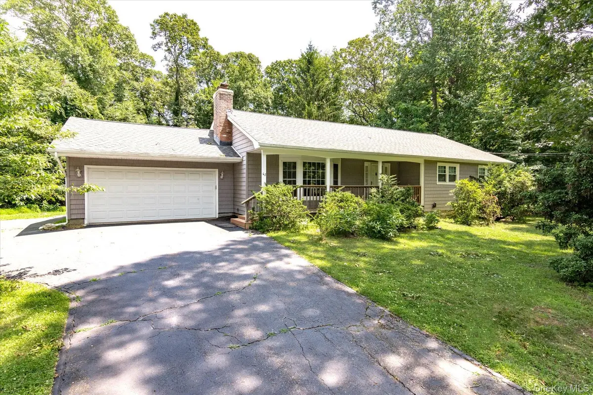 62 Aspen Lane, Stony Brook, NY 11790 - #1
