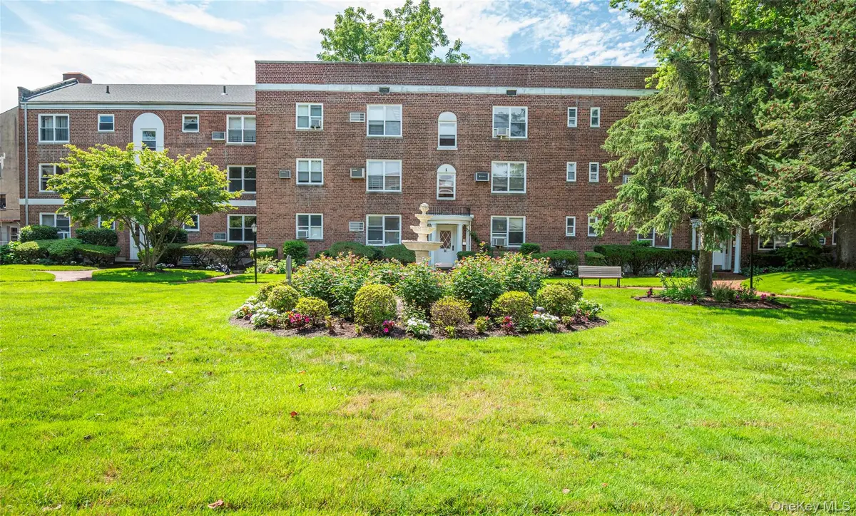 221 Middle Neck Road #G5, Great Neck, NY 11021 - #1