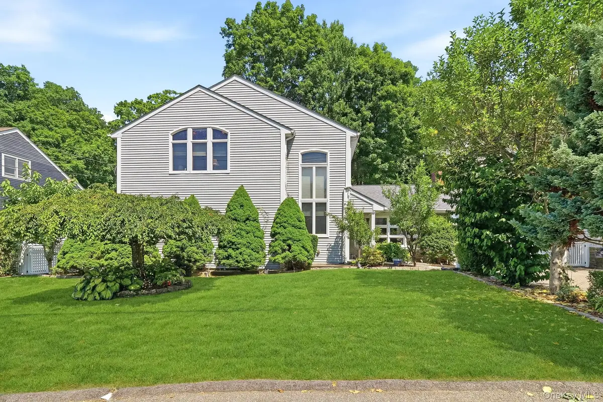 75 Glen Forest Street, Thornwood, NY 10594 - #1