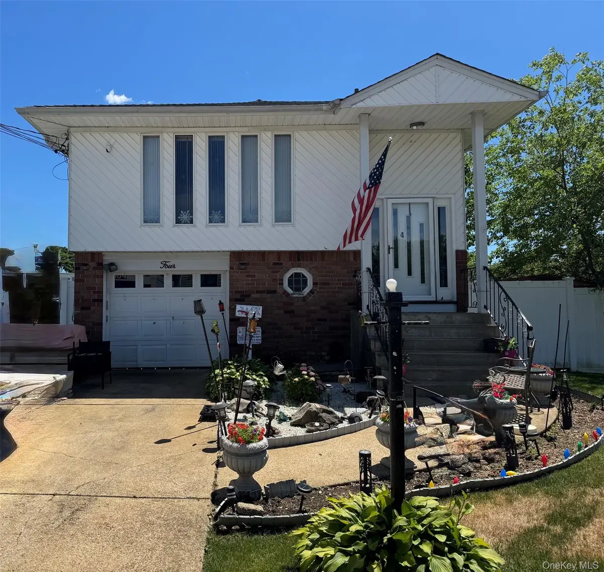 4 Cedar Street, Massapequa, NY 11758 - #1