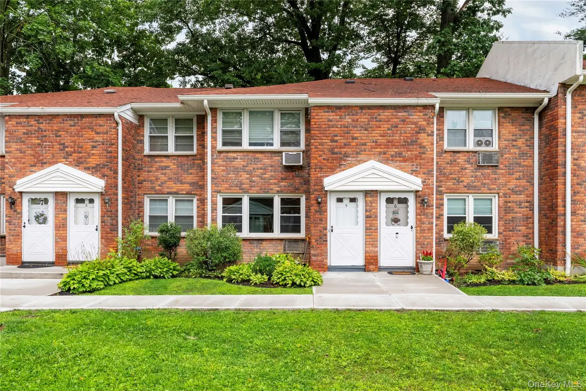 2710 South Road #B5, Poughkeepsie, NY 12601 - #1