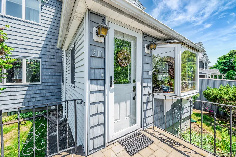 211 Saint Marks Place, East Meadow, NY 11554 - #2